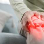 Cuidar da saúde dos ossos e músculos na terceira idade é essencial para autonomia e qualidade de vida, destaca o Sindnapi - Sindicato Nacional dos Aposentados em suas orientações aos idosos.