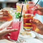 Bebidas como Protagonistas da Gastronomia em 2026: A Nova Experiência Sensorial