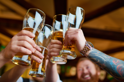 Spritz ganha nova aposta no Brasil: por que a bebida italiana está conquistando o happy hour dos brasileiros